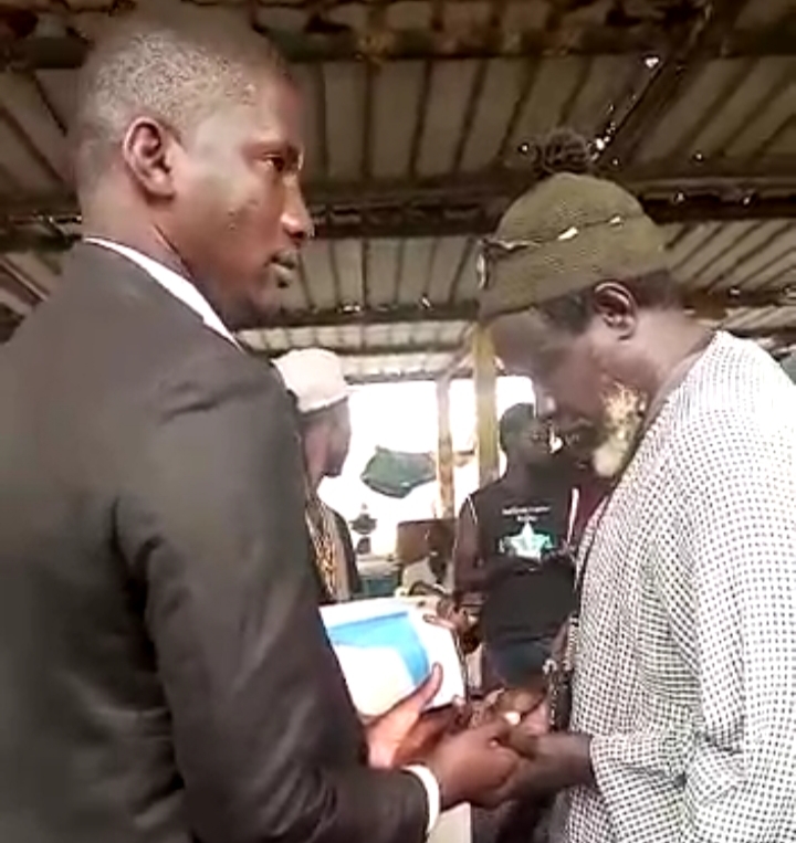 Locales 2022: Le candidat Moustapha Guèye toujours au contact avec les électeurs de Mbour
