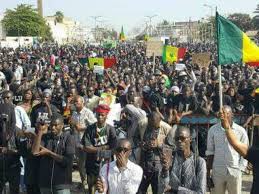 Les sénégalais sont préoccupés par la tabaski, pas par des manifestations ! (Par Cheikh Ndiaye)