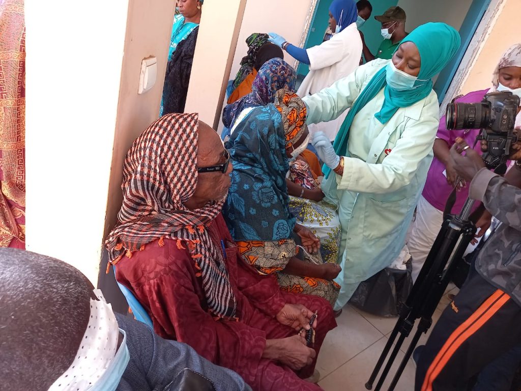 Yeumbeul: 200 patients de la cataracte bénéficient d’une prise en charge gratuite de Direct Aid