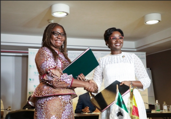 La Banque africaine de développement signe une convention de financement de 4 millions de dollars avec ONU Femmes pour soutenir les femmes entrepreneurs en Afrique de l’Ouest