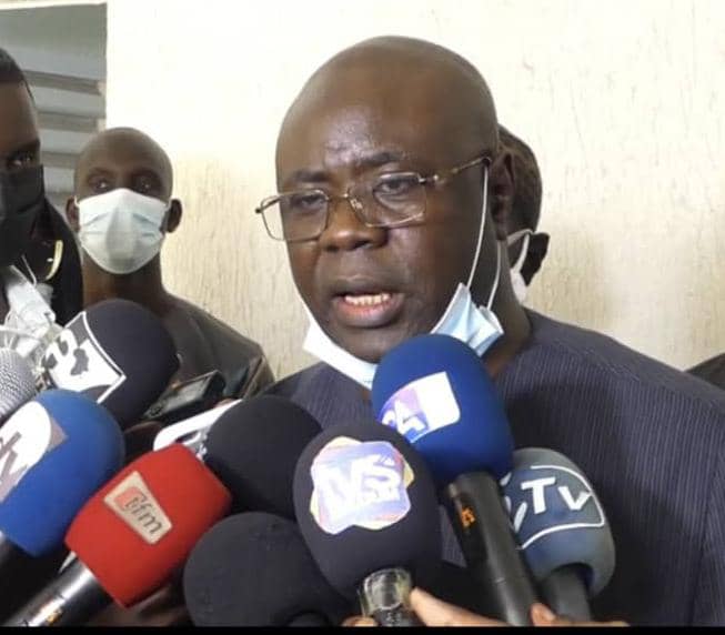 Kaolack : Dr Alioune Diouf finance 18 groupements de femmes pour un montant de 1 million 800 fr cfa.