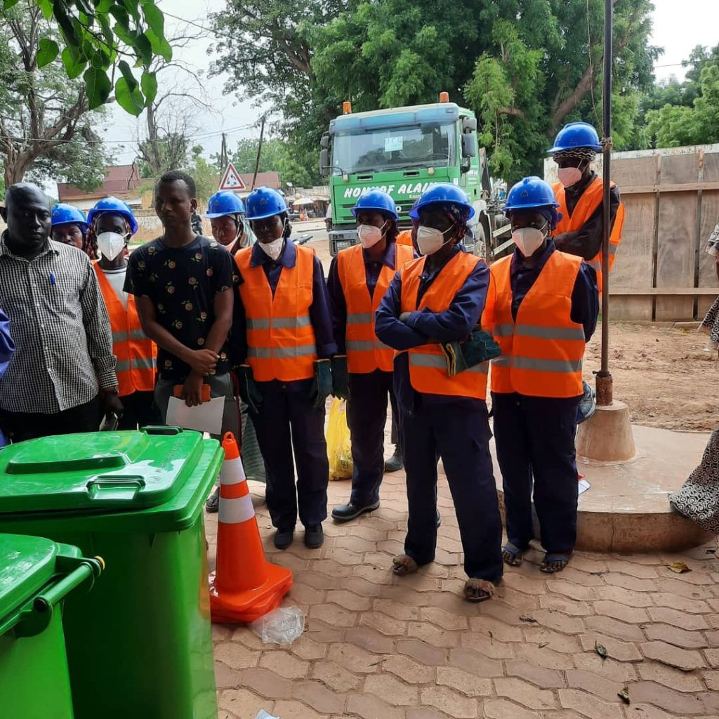 Mairie de Ndoffane/ Projet FERA: 30 emplois et 4 millions en matériel de nettoiement