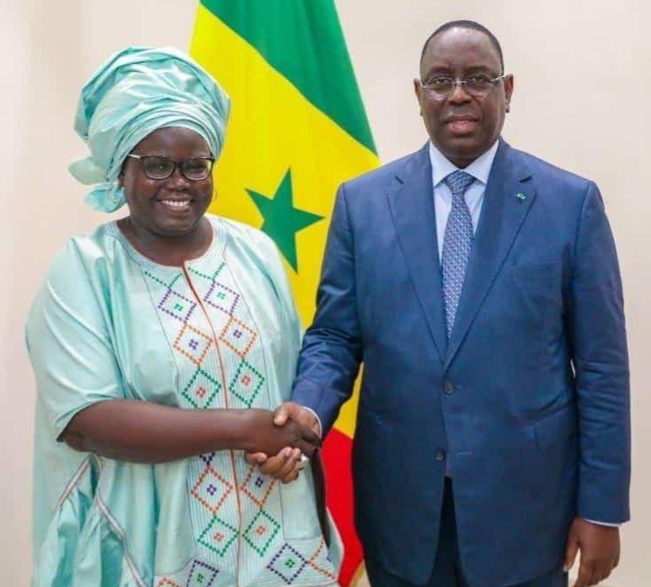 Aminata Assome Diatta ministre sortant:  » Je rends grâce à son Excellence Monsieur Macky Sall Président de la République »
