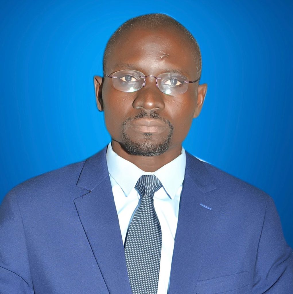 Sibassor : Le Maire Dr Ousseynou Diop soutient les écoles de sa commune en fournitures scolaires
