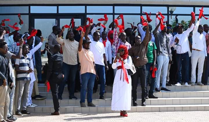 Sit-in de soutien à Pape Alé Niang: La presse sénégalaise lance un signal fort au regime de Macky Sall