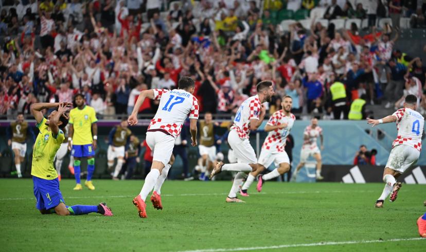 Quart de finale: La Croatie sort la Seleçao de la compétition