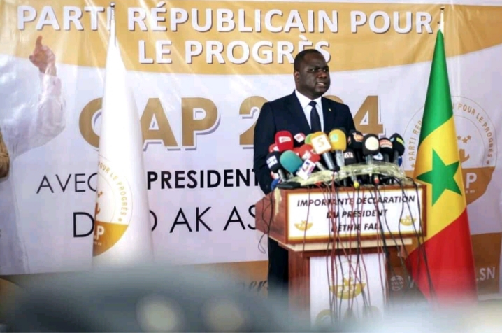Dialogue national: Le PRP de Déthié Fall décline l’appel du président Macky Sall