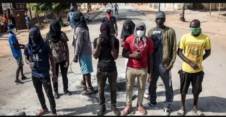 Manifestations au Sénégal: Les FDS autorisées à tirer sur les manifestants encagoulés