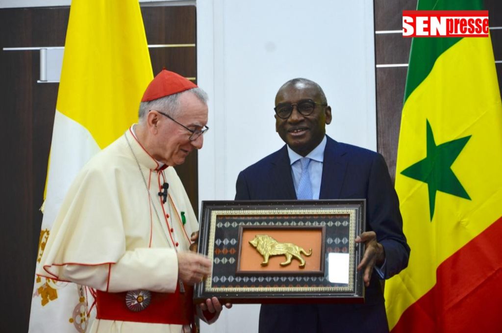 Visite au Sénégal; Le Cardinal Pietro Panolin, Secretaire d’Etat du Vatican rappelle les excellentes et fructueuses relations diplomatiques entre les deux pays