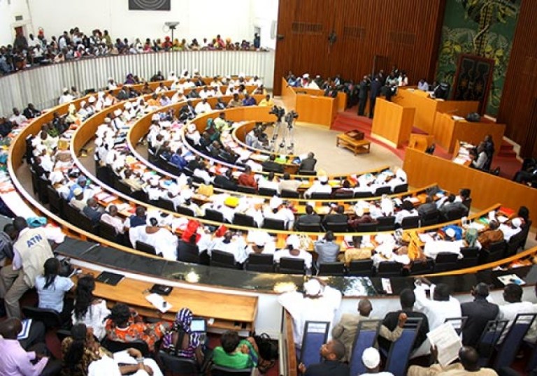 Assemblée nationale: Les députés adoptent à l’unanimité le projet de loi portant code pastoral