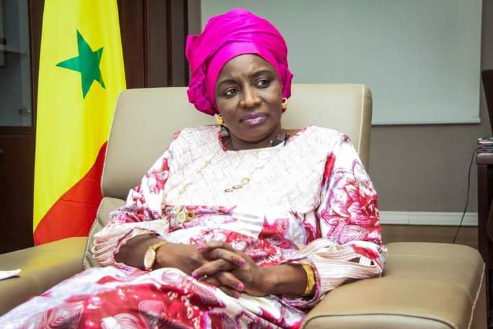 Urgent: Aminata Toure et son mouvement soutiennent le candidat de Pastef